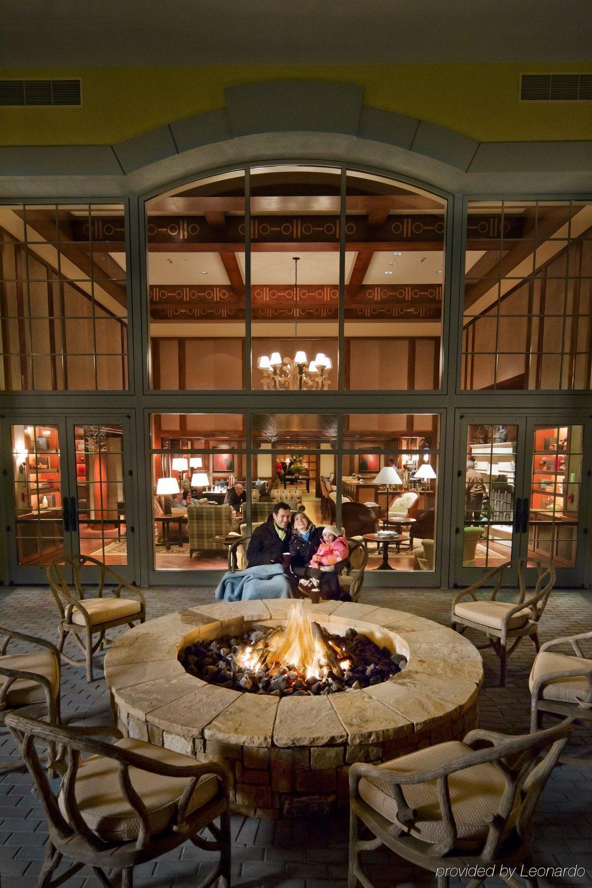 Legendary Lodging At The Ritz Vail Restoran gambar