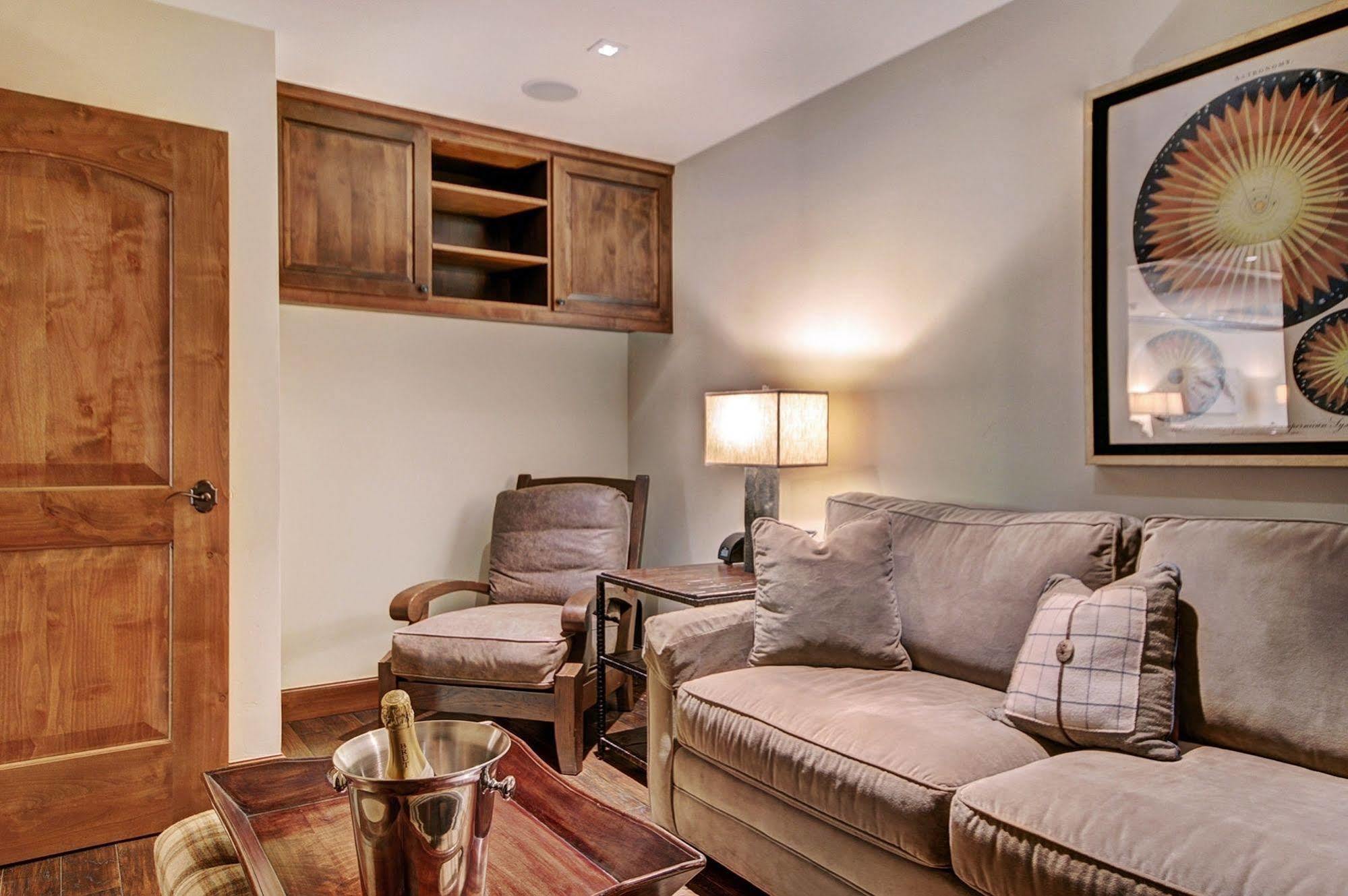 Legendary Lodging At The Ritz Vail Luaran gambar