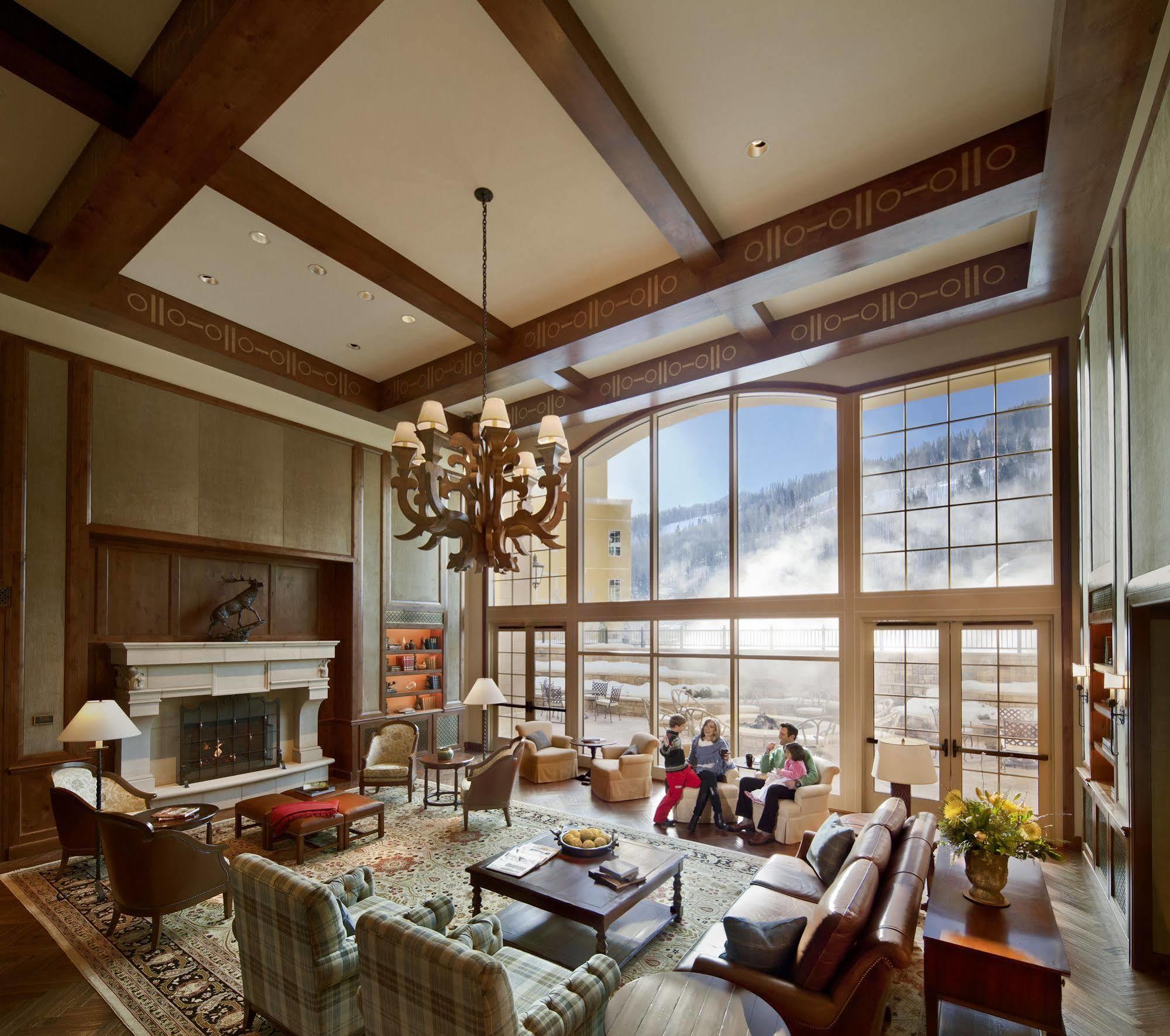 Legendary Lodging At The Ritz Vail Luaran gambar